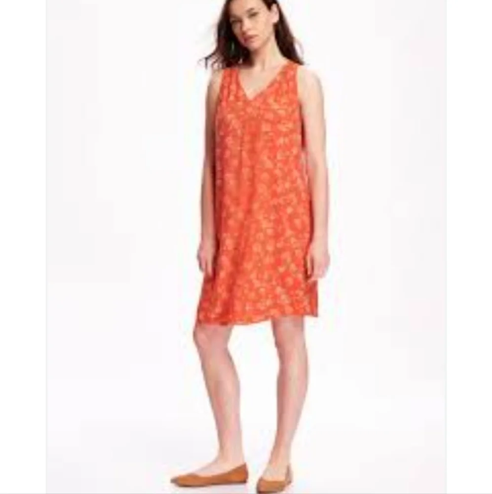 NWT Liz Claiborne Coral Shells Summer Dress